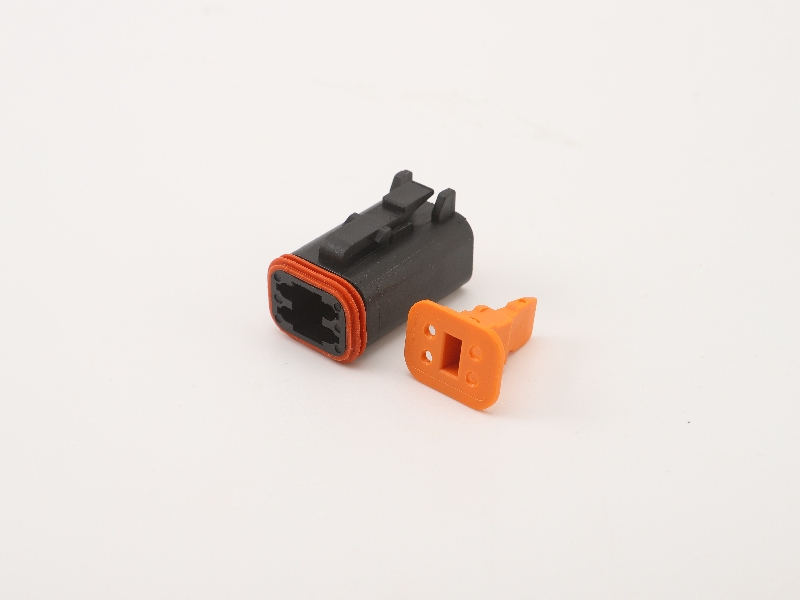 DT06-4S-E004 4 Poles Automotive Connector Socket